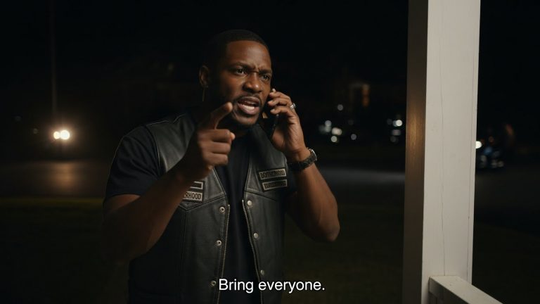 My 8-Year-Old Came Home With A Handprint On Her Face—So I Brought 200 ‘Uninvited Guests’ To Morning Roll Call. What Happened Next Shut The Whole School Down.