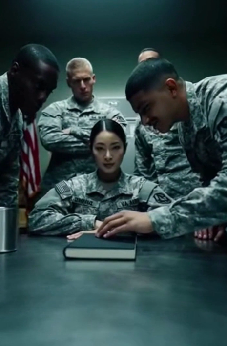 4 Bullies Cornered a “Weak” Woman in the Mess Hall. 40 Seconds Later, They Realized They Just Woke Up a Navy SEAL.