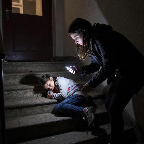 After 11PM, a 4-year-old was found asleep in a cold stairwell—no one had checked on her for six hours—and she quietly said, “It’s warmer than home.”